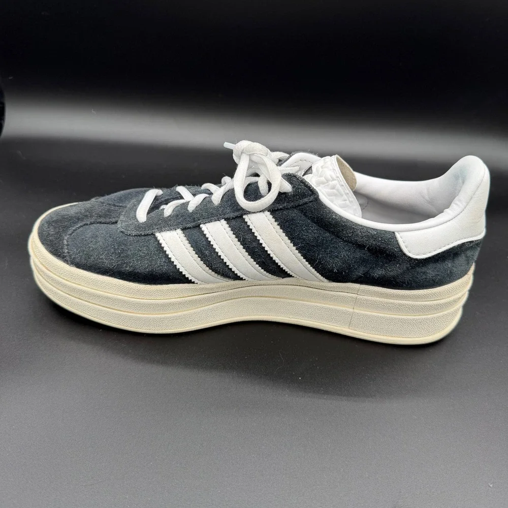 Adidas Gazelle Womens 9 Bold Platform Sneakers Core Black White